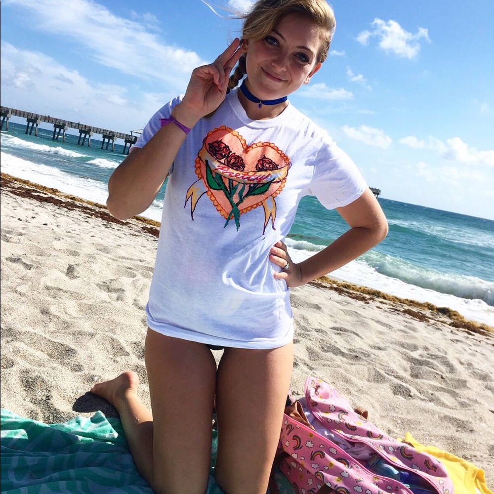 “Pretty” tee shirt